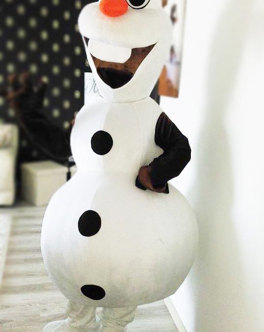 Olaf mascota animator petreceri copii iasi