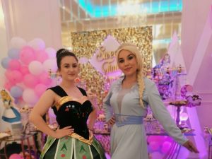 Ana si Elsa Frozen animatori Iasi