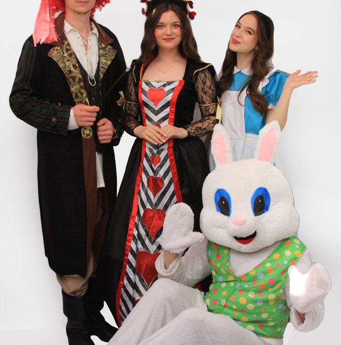 Alice in tara minunilor animatoare iasi