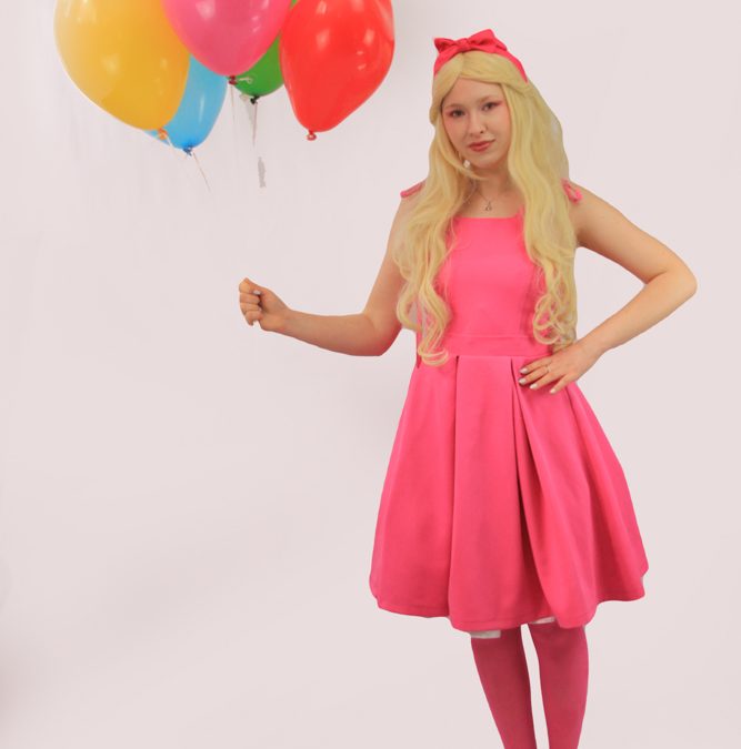 personaj barbie petreceri copii cu animatori iasi