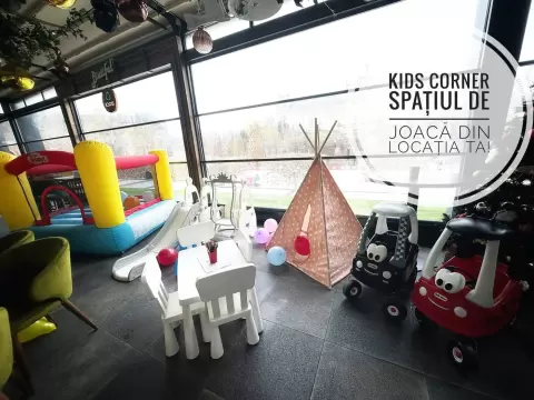Kids Corner Kids Mania – spațiu de joacă mobil la eveniment